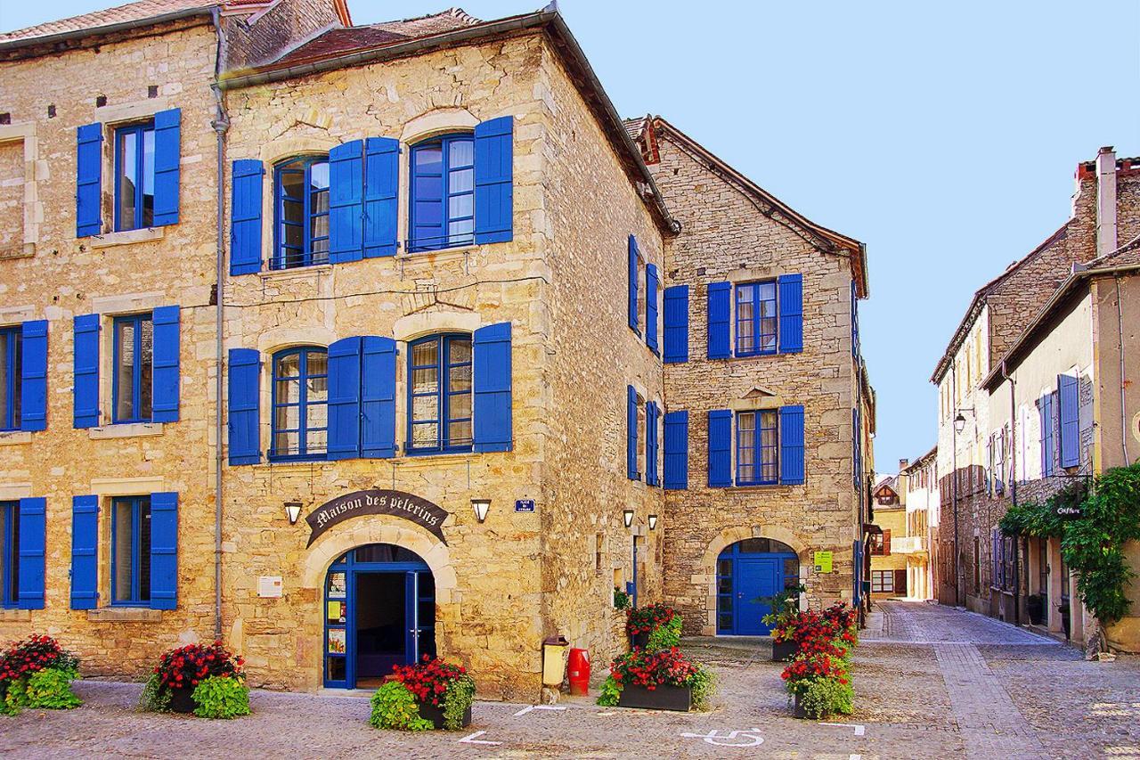 Gite La Maison Des Pelerins Villeneuve-dʼAveyron Eksteriør billede